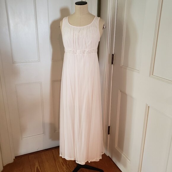 Vintage Miss Elaine chiffon nightgown & robe peignoir set in baby pink - Picture 2 of 16